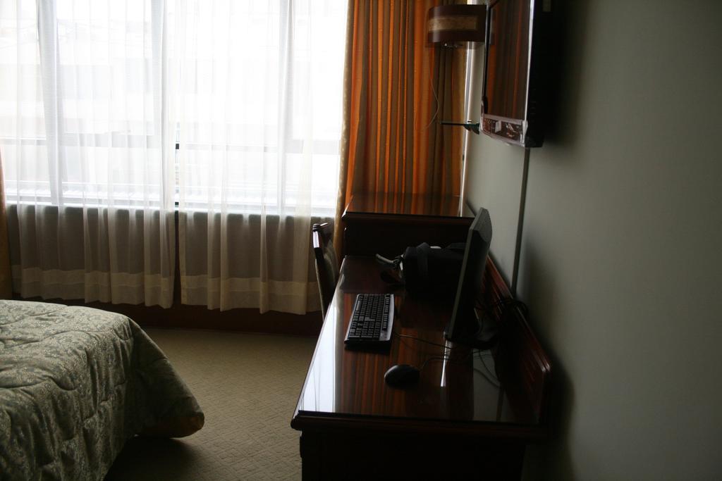Hotel Oro Inn Lima Zimmer foto